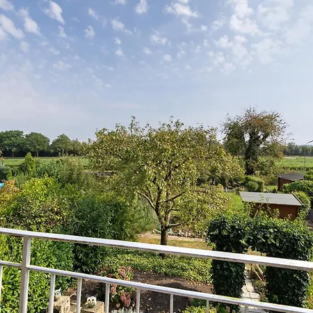 Ruhiges Am Stadtrand Appartement